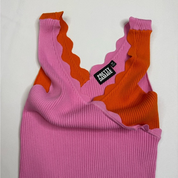 Colorblock Scalloped Ribbed Tank Top - Picture 4 of 12